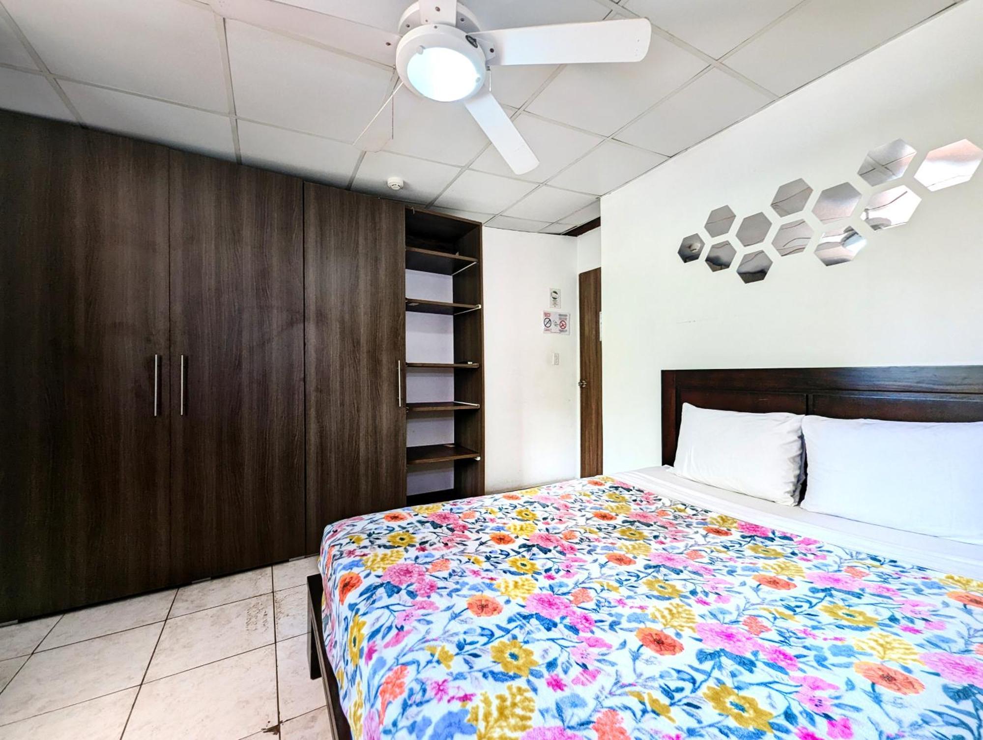 Hostal Yoha 巴拿马城 外观 照片